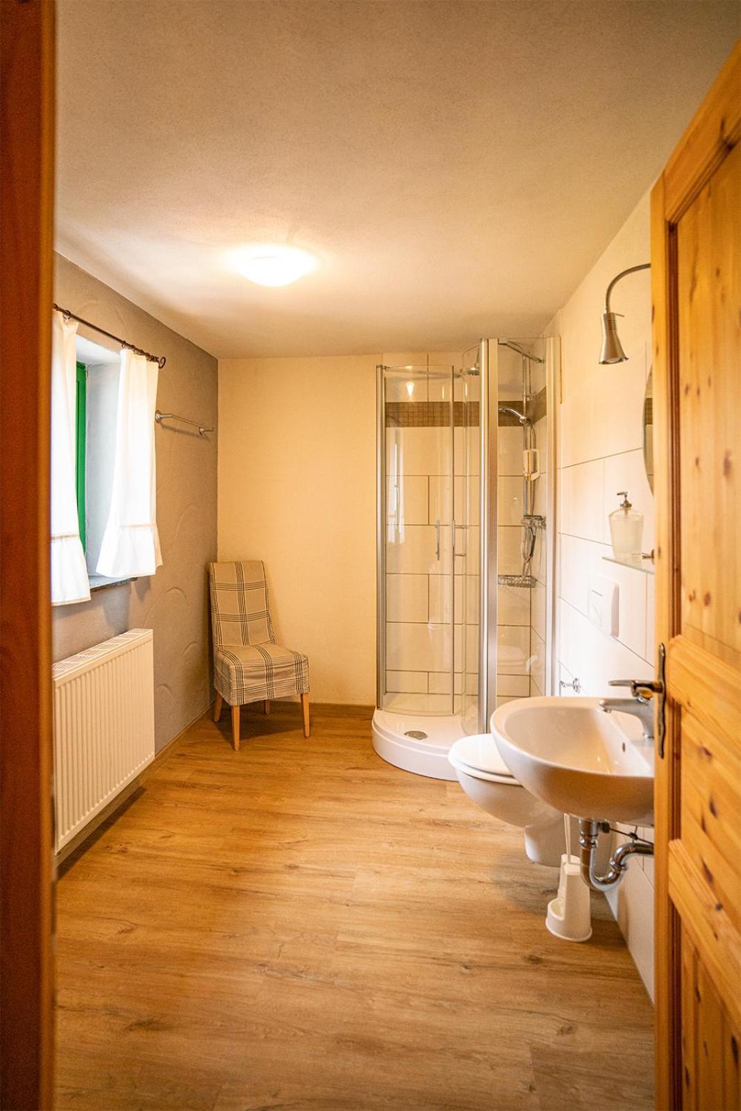Hotel Olbernhau Mit Sauna - Kleines Landhotel Zur Ofenschenke Luaran gambar