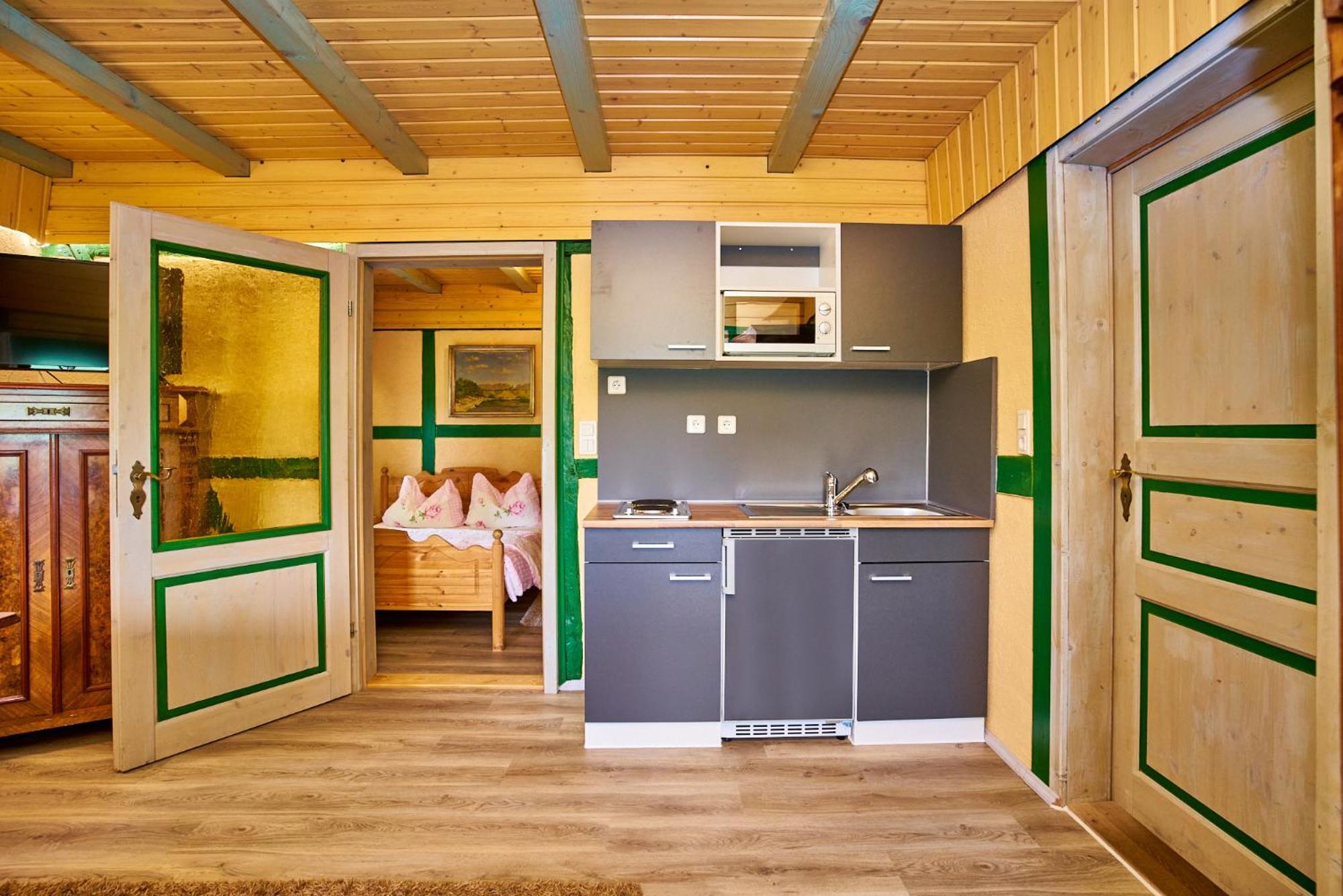 Hotel Olbernhau Mit Sauna - Kleines Landhotel Zur Ofenschenke Luaran gambar